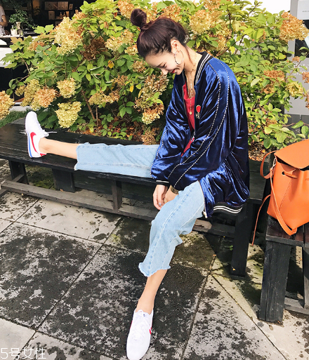 牛仔褲短了怎么改造？三步讓牛仔褲更合身