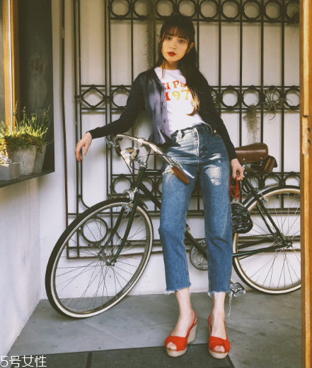 牛仔褲多長(zhǎng)合適？牛仔褲長(zhǎng)度這樣選