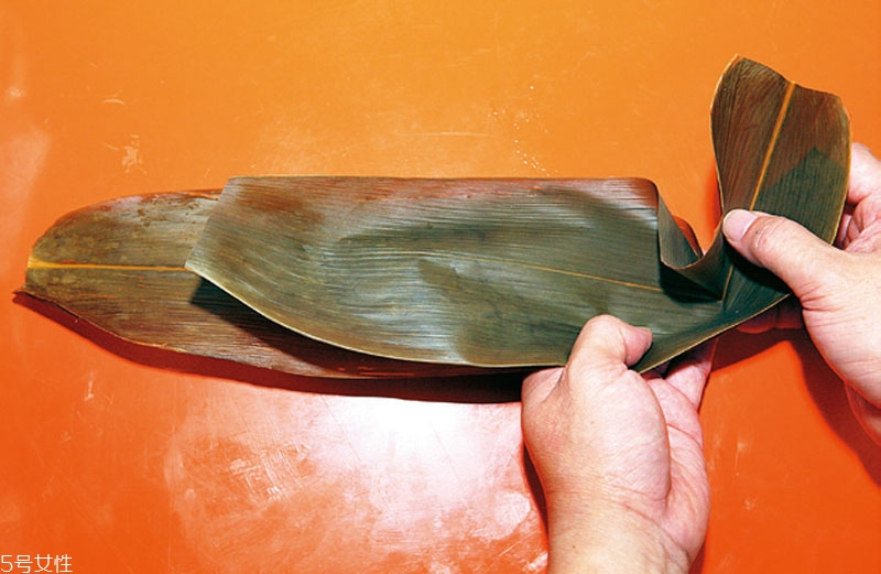 南方粽子和北方粽子的做法和材料 南方粽子和北方粽子的做法和材料