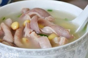 豬肚湯放什么材料 豬肚湯放什么材料