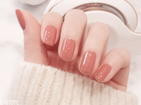撕拉水性指甲油怎么用？涂后4-6小時不要碰水