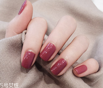 撕拉水性指甲油怎么用？涂后4-6小時不要碰水