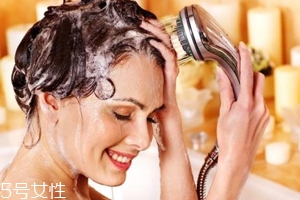 洗發(fā)水能當(dāng)沐浴露用嗎？可以偶爾使用