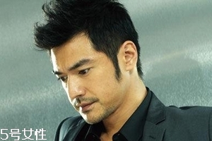 定型啫喱膏怎么用？三步打造完美發(fā)型