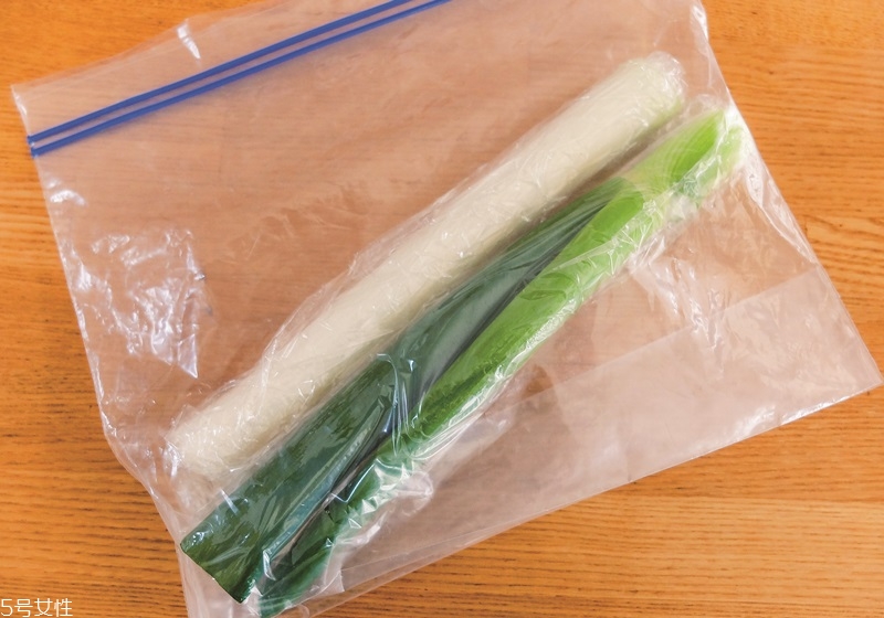 大蔥怎么保存時(shí)間最長(zhǎng) 新鮮大蔥的保存方法 大蔥怎么保存時(shí)間最長(zhǎng) 新鮮大蔥的保存方法