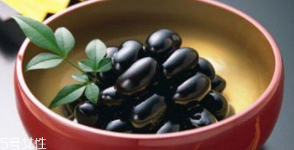 黑豆泡醋用生豆還是熟豆？熟不熟都可以