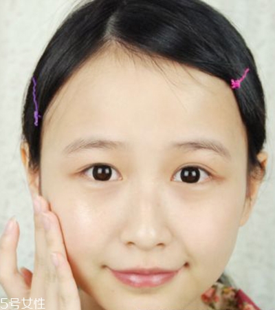 伴娘妝容的畫法教程圖解 持久不脫妝 伴娘妝容的畫法教程圖解 持久不脫妝