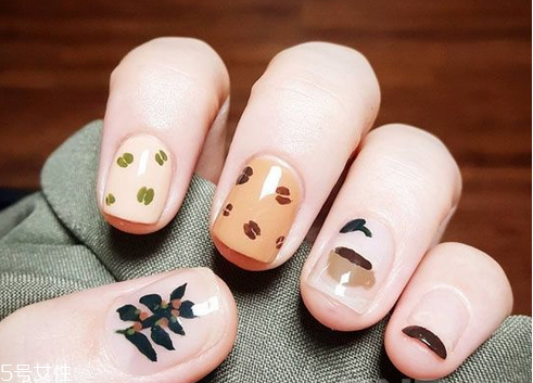 春天美甲涂什么顏色好看 美甲日系最火新款2018 春天美甲涂什么顏色好看 美甲日系最火新款2018
