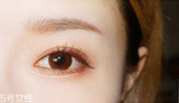 春天妝容怎么畫 春季日常眼妝教程 春天妝容怎么畫 春季日常眼妝教程