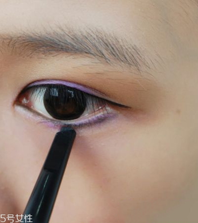 伴娘妝容的畫法教程圖解 持久不脫妝 伴娘妝容的畫法教程圖解 持久不脫妝