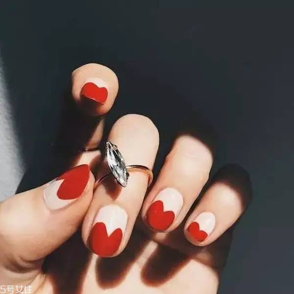 美甲圖片紅色款式2018 紅色美甲款式推薦 美甲圖片紅色款式2018 紅色美甲款式推薦
