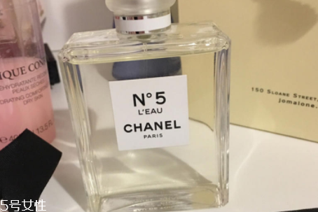 香奈兒5號(hào)香水什么味？大自然的味道