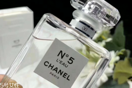 香奈兒5號(hào)香水什么味？大自然的味道