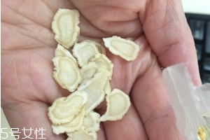 西洋參治失眠嗎？服用過量還會導致失眠
