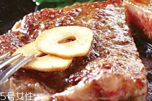 牛腩可以做牛排嗎 只能燉著吃 牛腩可以做牛排嗎 只能燉著吃