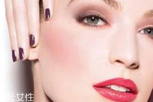 用口紅怎么畫腮紅？4個(gè)步驟讓腮紅更自然