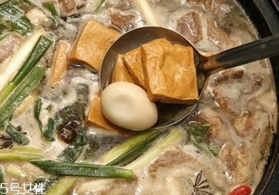 紅燒肉放冷水還是熱水 熱水最后加 紅燒肉放冷水還是熱水 熱水最后加