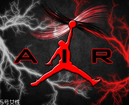 air jordan 1 satin黑扣碎配色綢緞版多少錢？