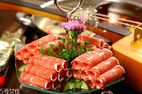 羊肉火鍋用什么羊肉 羊肉涮火鍋部位 羊肉火鍋用什么羊肉 羊肉涮火鍋部位