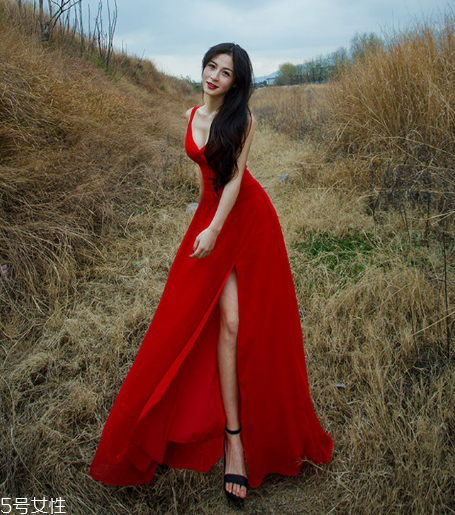 男生喜歡女生穿什么風(fēng)格衣服？男生不能抵擋的穿衣風(fēng)格