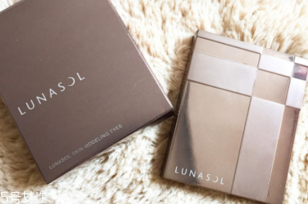 Lunasol大地色眼影畫(huà)法 5步打造優(yōu)雅干練眼妝 Lunasol大地色眼影畫(huà)法 5步打造優(yōu)雅干練眼妝