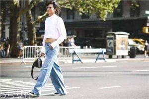 2022年流行什么樣的闊腿褲？點(diǎn)亮?xí)r尚格調(diào)