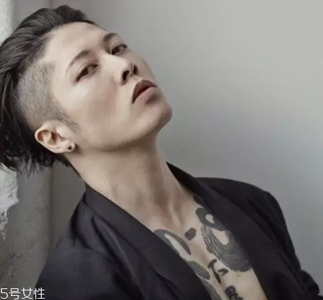 2022男士流行染發(fā)顏色 男士染發(fā)發(fā)色圖片 2022男士流行染發(fā)顏色 男士染發(fā)發(fā)色圖片