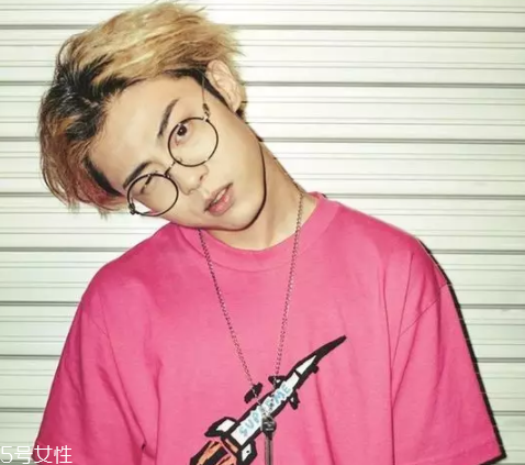 2022男士流行染發(fā)顏色 男士染發(fā)發(fā)色圖片 2022男士流行染發(fā)顏色 男士染發(fā)發(fā)色圖片