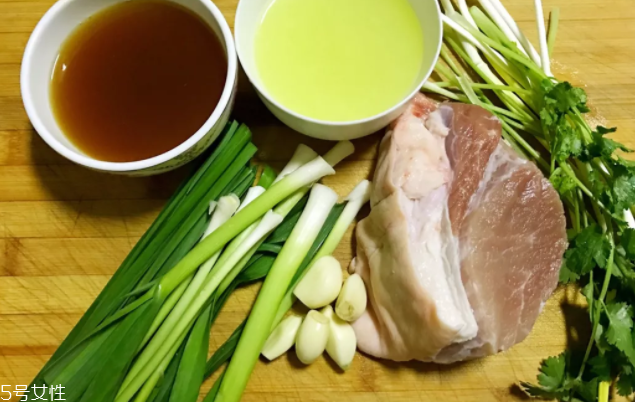 餃子餡用豬的哪塊肉好？前腿肉是餃子餡首選