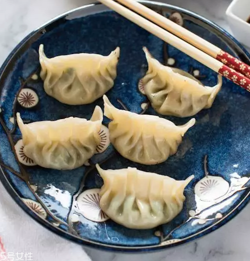 餃子餡用豬的哪塊肉好？前腿肉是餃子餡首選