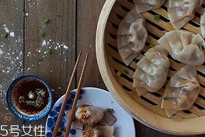 餃子餡用豬的哪塊肉好？前腿肉是餃子餡首選