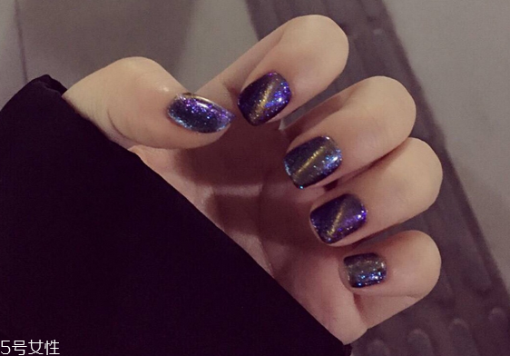 貓眼美甲一般多少錢 貓眼美甲的原理 貓眼美甲一般多少錢 貓眼美甲的原理