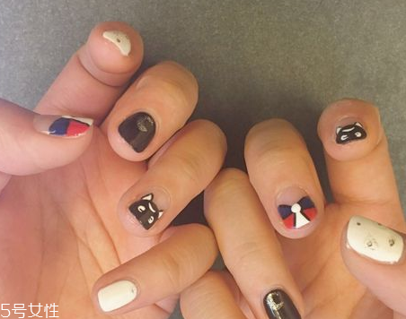 夏季美甲圖片2018款式 韓國(guó)范顯手白的美甲顏色圖片 夏季美甲圖片2018款式 韓國(guó)范顯手白的美甲顏色圖片