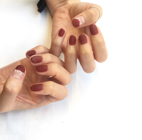 做磨砂美甲多少錢(qián) 磨砂美甲圖片最新款2018