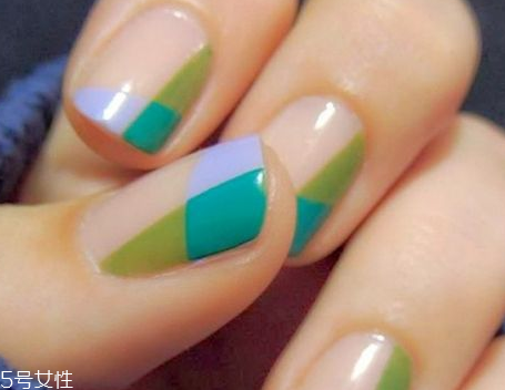 夏季美甲圖片2018款式 韓國(guó)范顯手白的美甲顏色圖片 夏季美甲圖片2018款式 韓國(guó)范顯手白的美甲顏色圖片