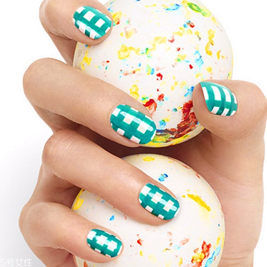 夏季美甲圖片2018款式 韓國(guó)范顯手白的美甲顏色圖片 夏季美甲圖片2018款式 韓國(guó)范顯手白的美甲顏色圖片