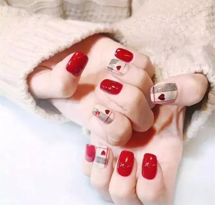 美甲圖片紅色款式2018 紅色美甲款式推薦 美甲圖片紅色款式2018 紅色美甲款式推薦