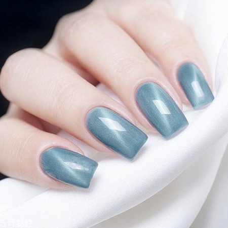貓眼美甲一般多少錢 貓眼美甲的原理 貓眼美甲一般多少錢 貓眼美甲的原理
