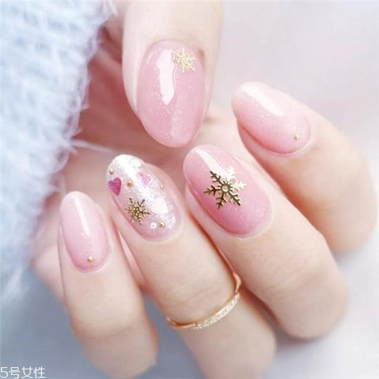 2022最流行的美甲什么顏色 2022簡(jiǎn)約大氣的美甲圖片 2022最流行的美甲什么顏色 2022簡(jiǎn)約大氣的美甲圖片