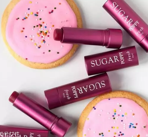 口紅融化了可以放冰箱嗎？冰凍3小時(shí)即可恢復(fù)