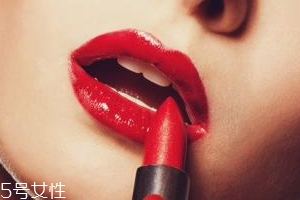 口紅融化了可以放冰箱嗎？冰凍3小時(shí)即可恢復(fù)