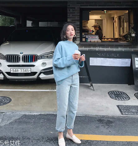 牛仔褲顯腿粗嗎？選擇適合的款式