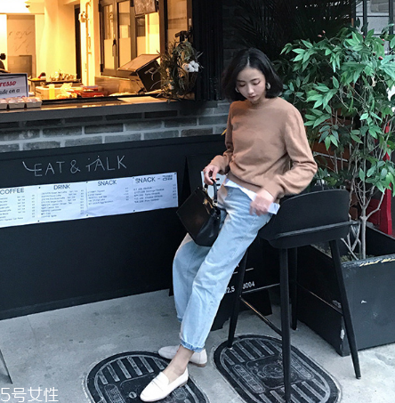 牛仔褲需要每天洗嗎？牛仔褲不用天天洗