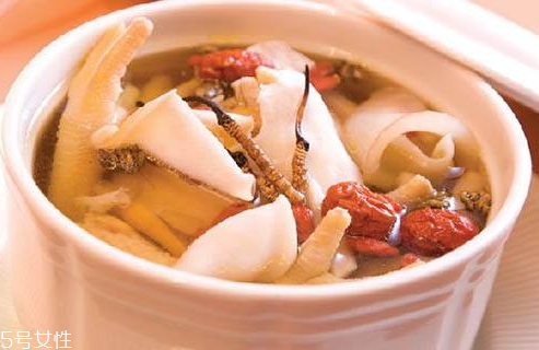 石斛和紅棗能一起煮嗎 紅棗石斛功效 石斛和紅棗能一起煮嗎 紅棗石斛功效