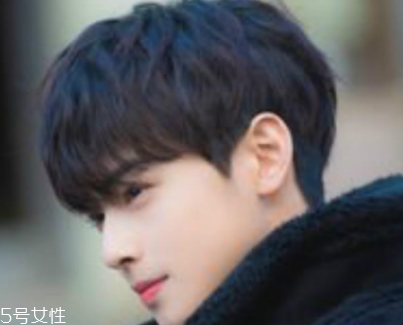 男士怎么樣設(shè)計發(fā)型好看？4款帥氣穩(wěn)重發(fā)型