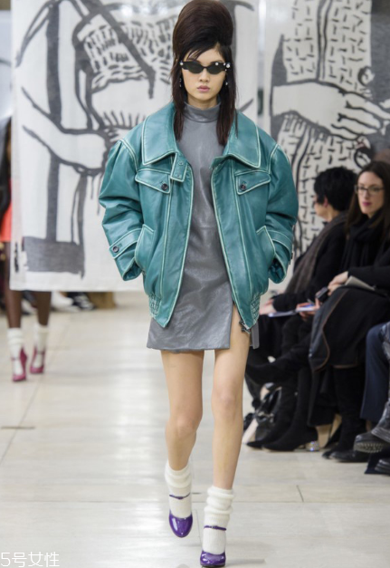 miumiu2018秋冬系列好看嗎_有哪些款式？