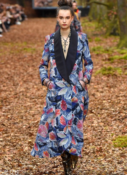 chanel香奈兒2018秋冬系列好看嗎_有哪些款式？