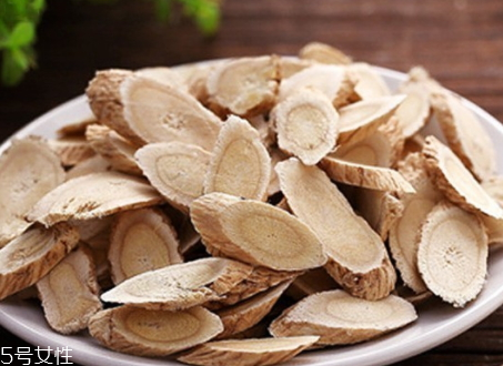 黃芪是熱性還是涼性 味甘性微溫 黃芪是熱性還是涼性 味甘性微溫