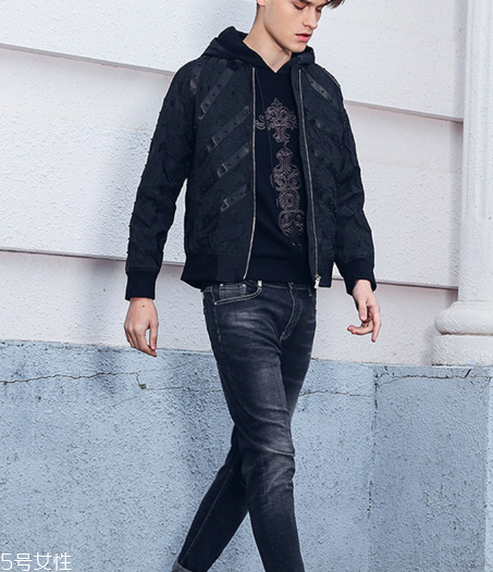 男生春天怎么穿衣服好看？助你變身陽(yáng)光型男