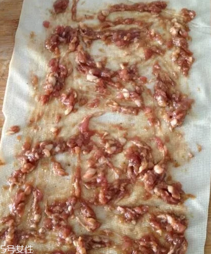 豆腐皮能油炸嗎？火候太猛容易炸糊